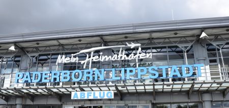 Aufsichtsrat und Gesellschafterversammlung beschließen Sanierungs- und Fortführungskonzept.